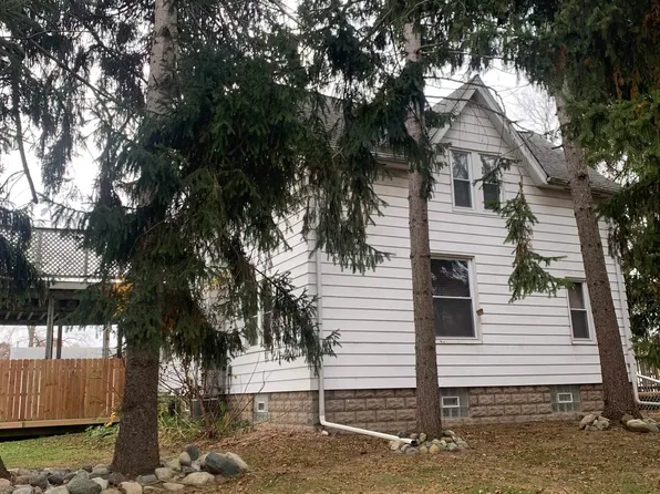 717 Meisner Rd, East China, MI 48054