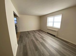 24 Seth Ct #M, Staten Island, NY 10301