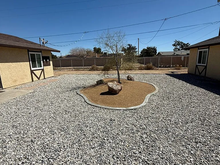 12363 Redwing Rd — Photo 4