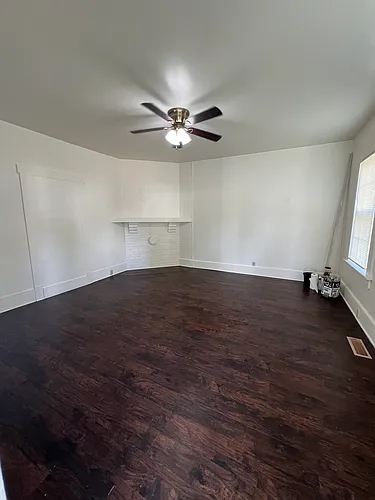 111 Allen St #109 Photo 1