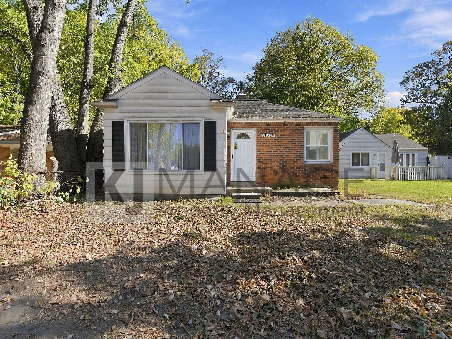 2 bed, 801 sqft, $1,400 — Photo 1