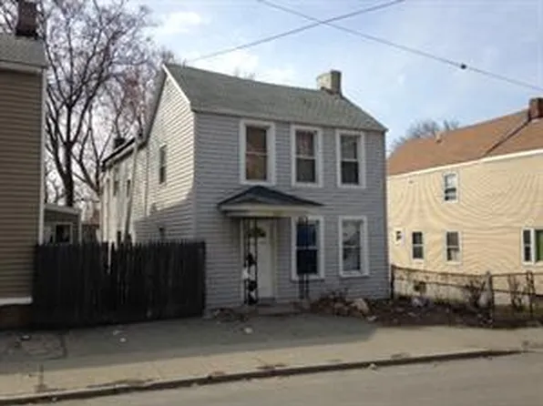 627 4th St, Troy, NY 12180