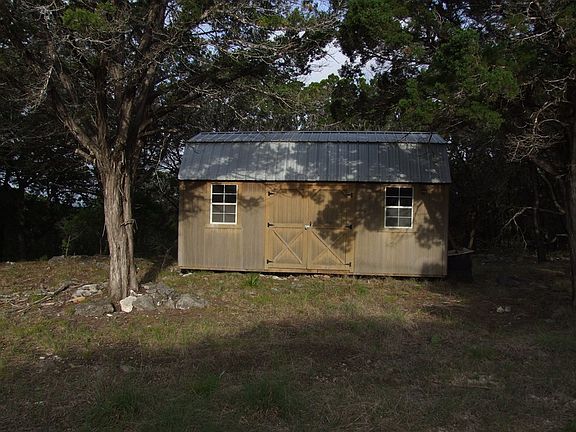 3rd image of 165 Canyon View Dr