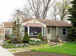 8715 W Cold Spring Rd, Greenfield, WI 53228