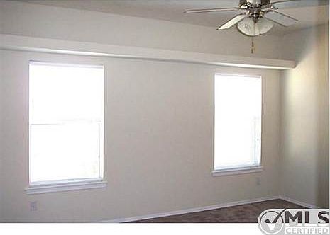 5th image of 811 Bonnie Ct