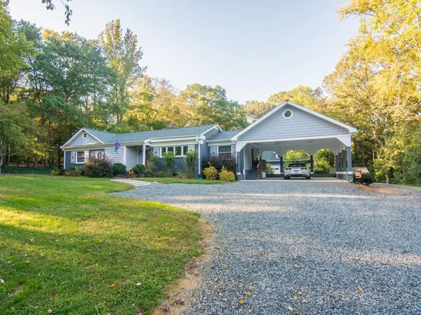 1000 Jefferson Dr, Charlotte, NC 28270