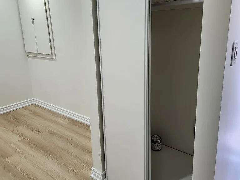 101 Bathgate Dr #BASEMENT — Photo 10