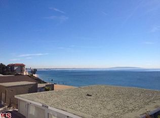 18079 Coastline Dr APT 12, Malibu, CA 90265