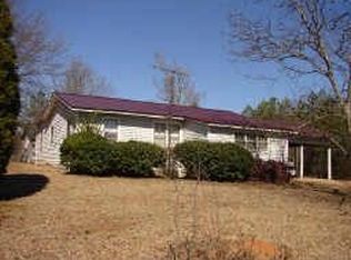 1275 Needmore Rd, Roopville, GA 30170