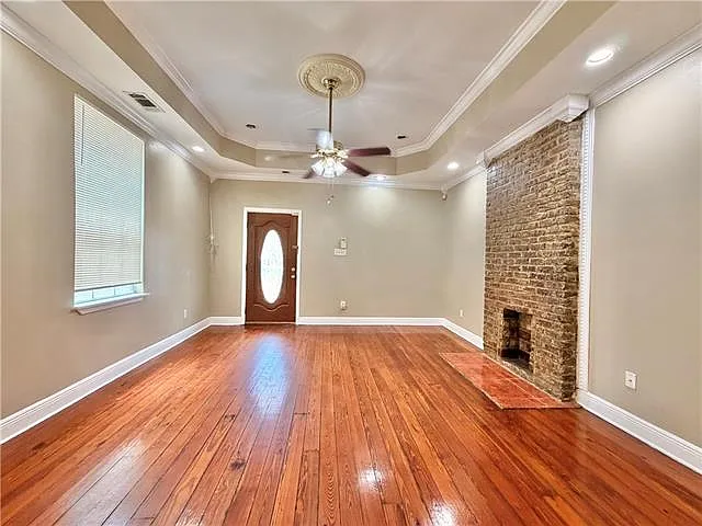 324 S Pierce St — Photo 6