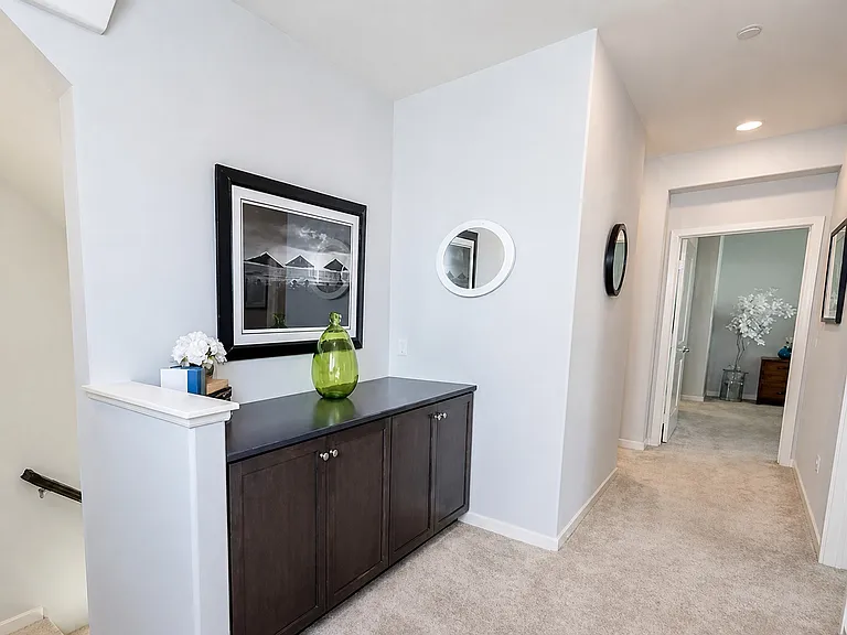 2262 Rose Garden Ct — Photo 3