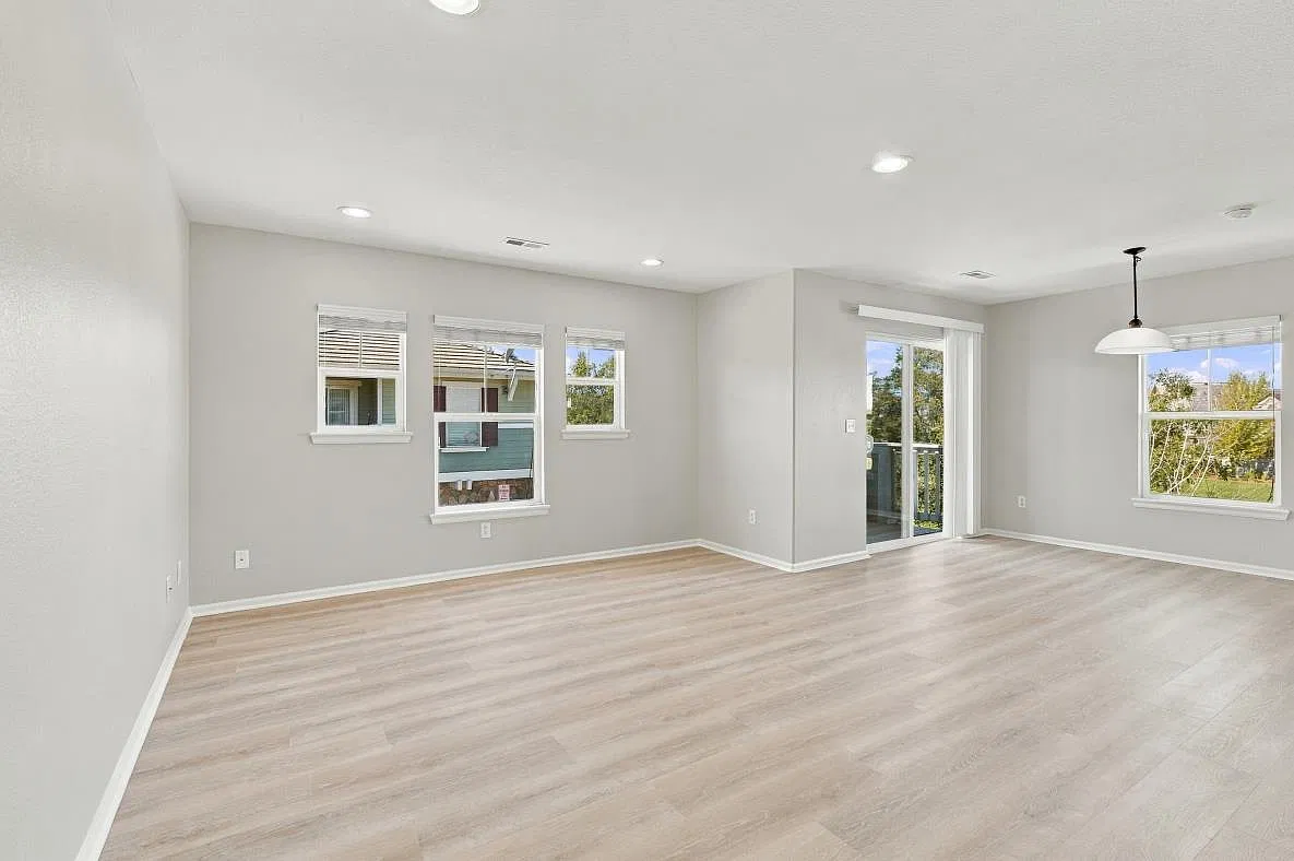 12839 Mayfair Way — Photo 4