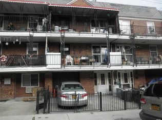 5637 Van Cleef St, Flushing, NY 11368