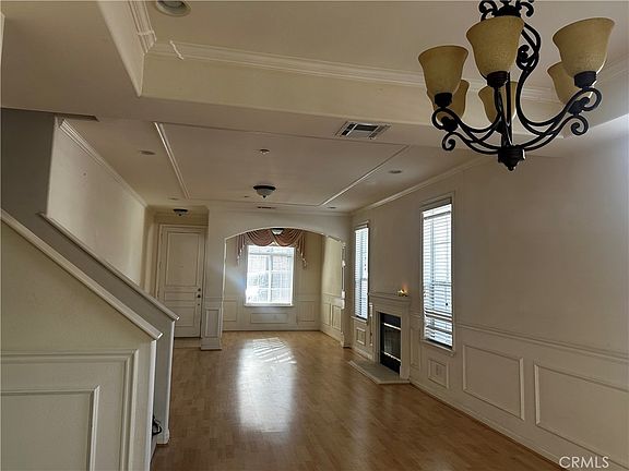 4th image of 421 Eldorado St #B
