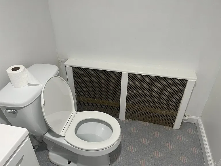 21 Coachmans Rd #10 — Photo 11