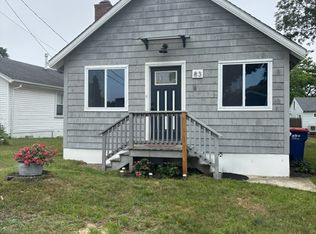 83 Shore Ave #83, Wareham, MA 02571