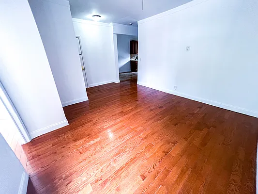 Rented by Voro New York | media 19