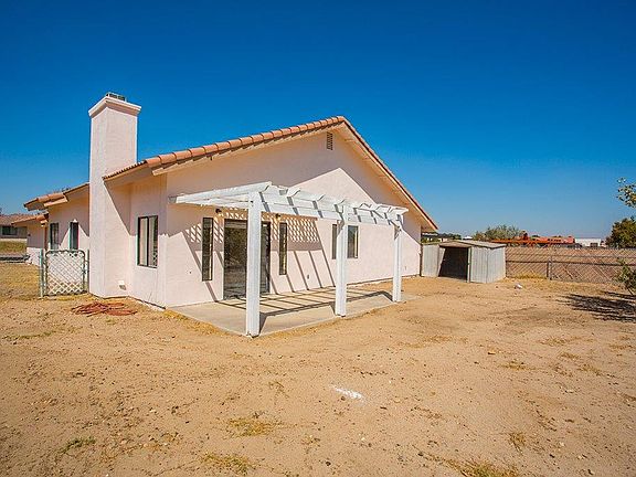 3rd image of 26471 Corona Dr
