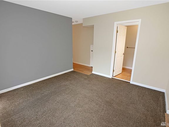 2nd image of 2857 Rocky Creek Ln SE