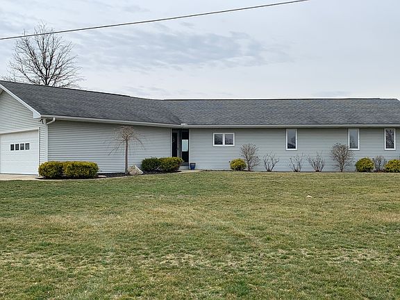 2nd image of 15652 Lake Shore Dr S