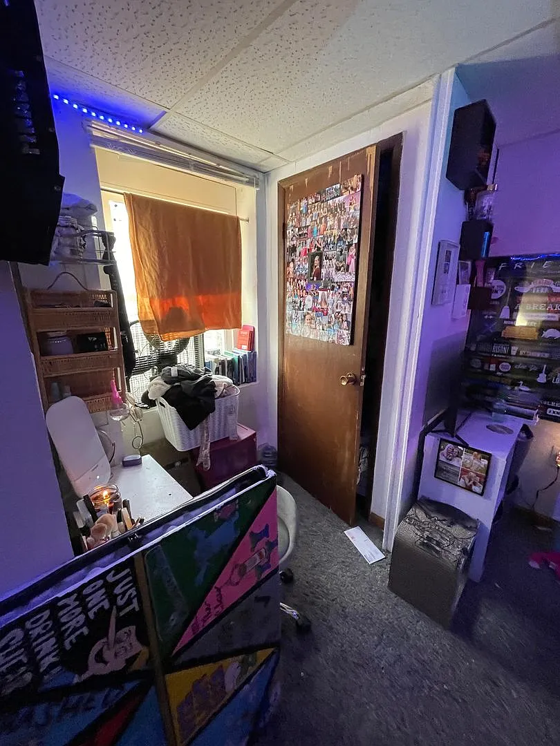 2 Bedroom Apartment Walk to UW-La Crosse & Western Tech — Photo 3