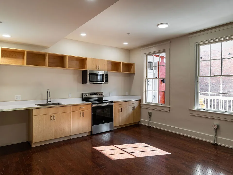 56 E McMicken Ave