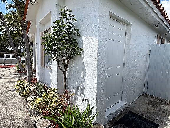 3rd image of 9999 NW 25th Ter