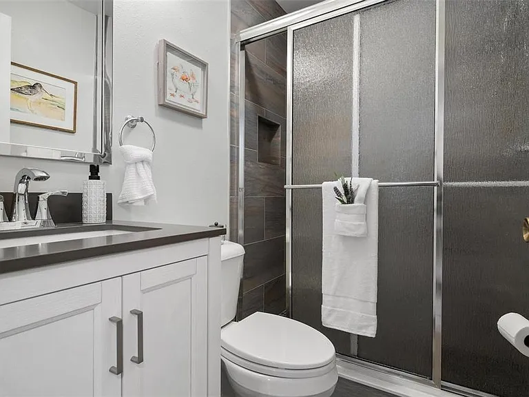 3201 Beneva Rd #201 — Photo 15