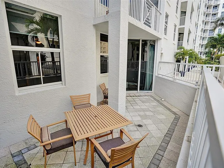 255 Evernia St #501 — Photo 19
