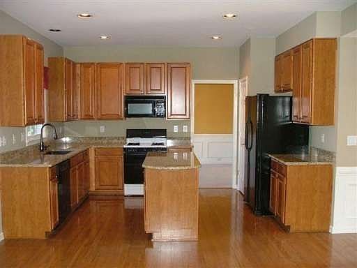 4th image of 4805 Clay Brooke Dr SE
