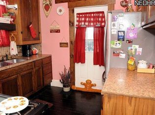 306 S 11th St, Cambridge, OH 43725