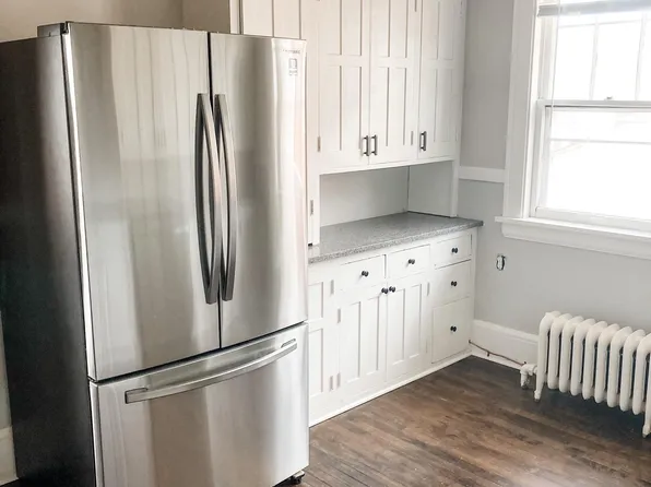 415 8th Ave NE #2, Minneapolis, MN 55413