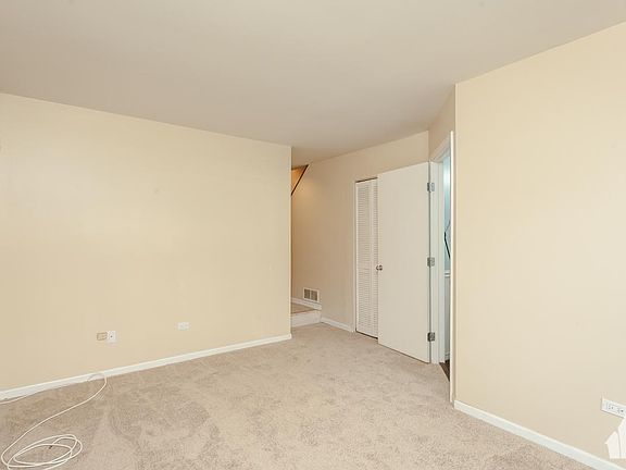 2nd image of 1781 W Altgeld St #1H