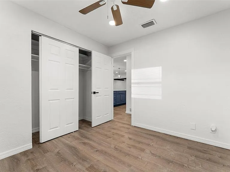 2203 Nottingham Rd — Photo 13