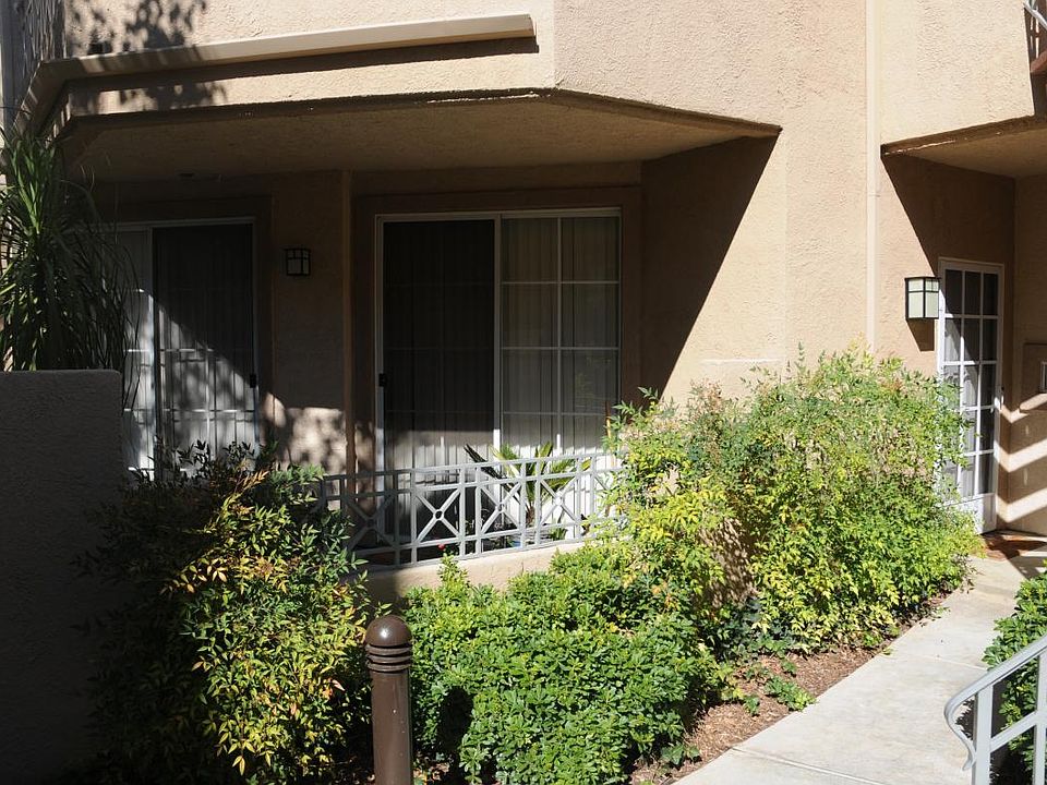 1st image of 23625 Del Monte Dr