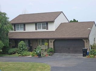 769 Hill Rd, Blandon, PA 19510