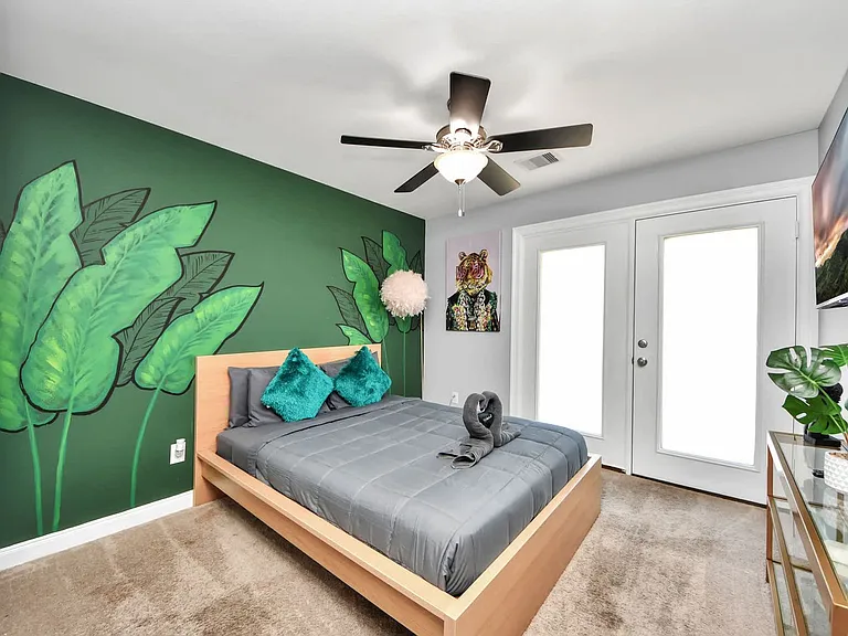 Bedroom