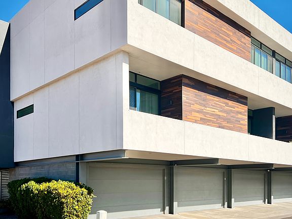 2nd image of 7301 E Minnezona Ave #1003