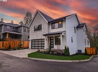 9261 SW Mackayla Pl, Portland, OR 97223