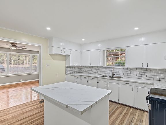 5th image of 5687 Jefferson Paige Rd