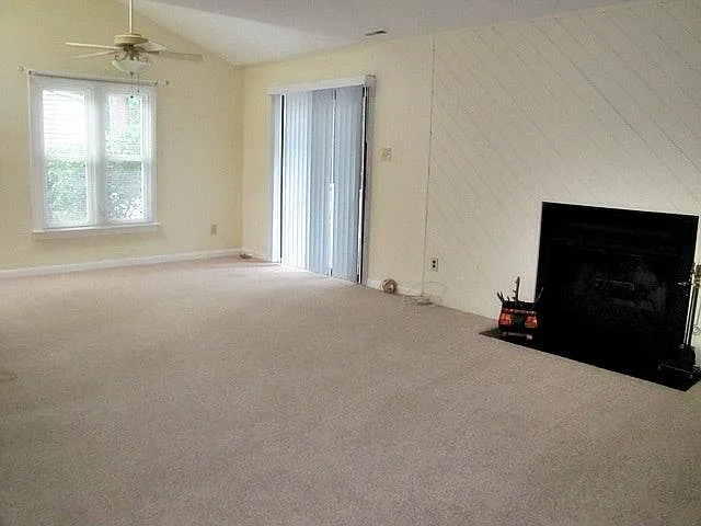 14010 Autumn Woods Rd — Photo 16