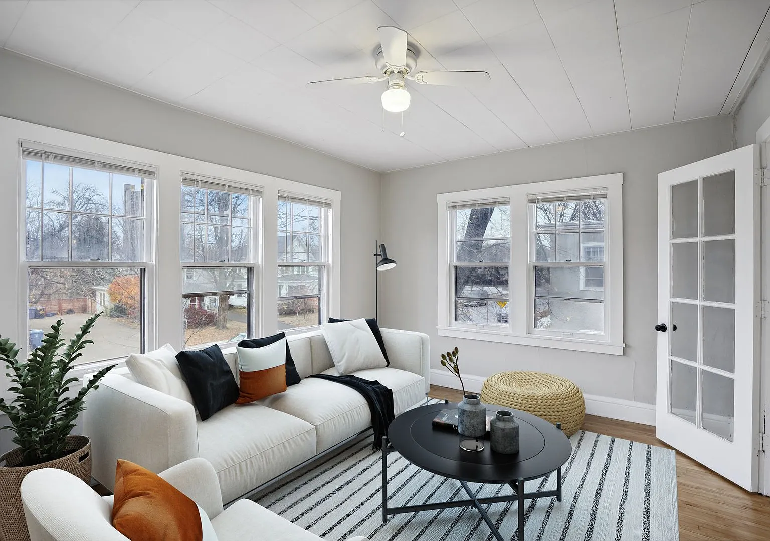 1709 Fillmore St NE — Photo 1