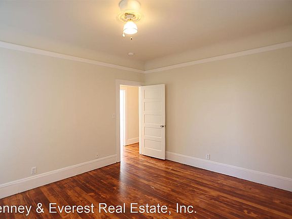 2nd image of 1300 Golden Gate Ave APT 306