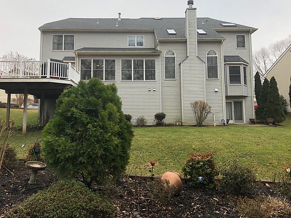 5th image of 3780 Avenel Ct