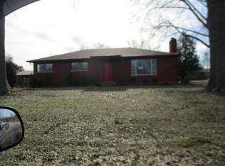 9817 Northridge Dr, Louisville, KY 40272