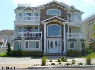 306 20th St S, Brigantine, NJ 08203