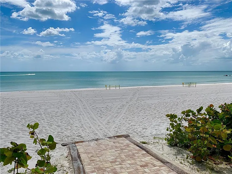 10475 Gulf Shore Dr #113 — Photo 39