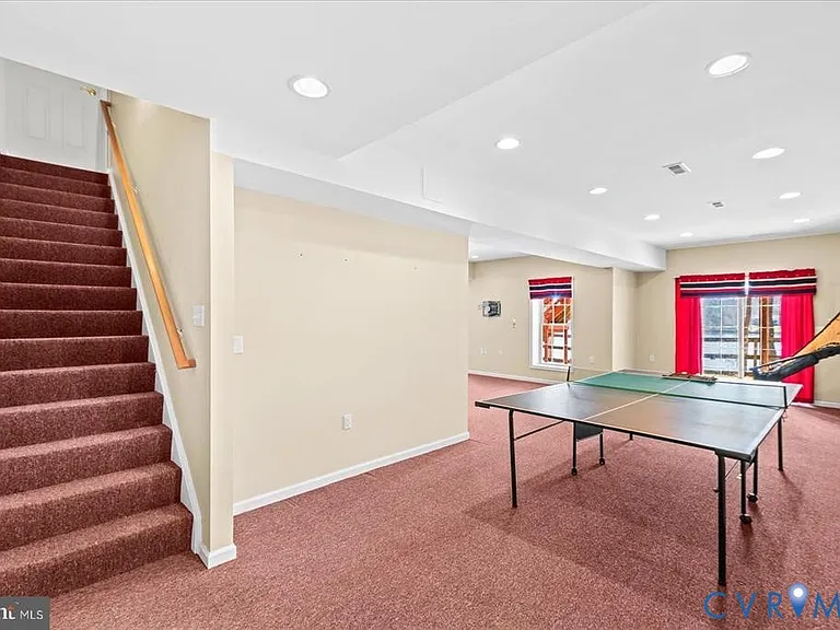686 Lake Caroline Dr — Photo 45