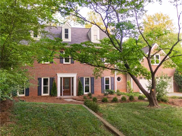 11775 Highland Colony Dr, Roswell, GA 30075