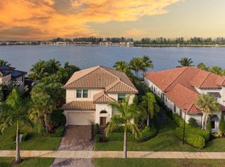 Parkland Bay, Parkland, FL 33076